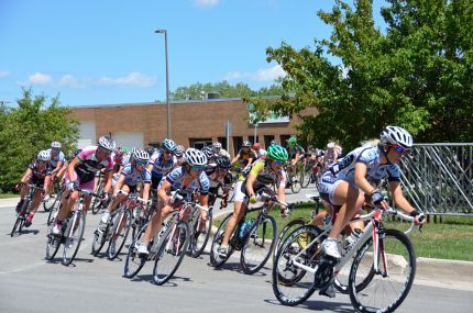 Women cyclists taking the corner on Tonne Road