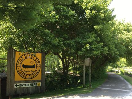 Canoe Rentals next to bike trail