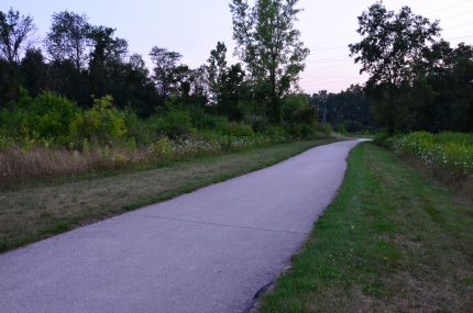 Less wooded part of the trail