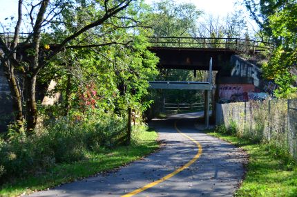 Tunnel on Thorn Creek Trail with graffiti