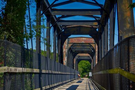 The steel bridge over the Kankakee River