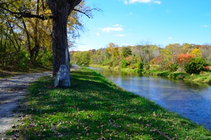 IM Canal trail just past the bridge near Utica