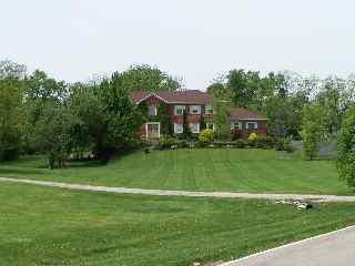 Nice house and lawn in Inverness