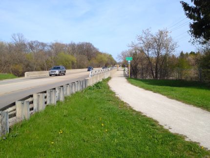 NS Bike Path crossing Des Plaines River