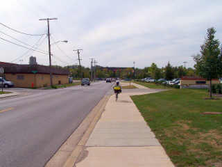 Fox River Trail on sidewalks through Elgin