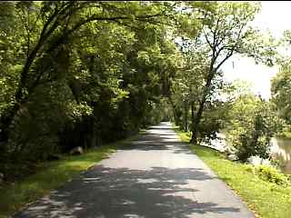 I&M canal as seen from the trail